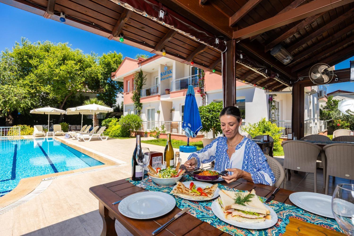 Safak Oasis Hotel Dalyan Exteriör bild